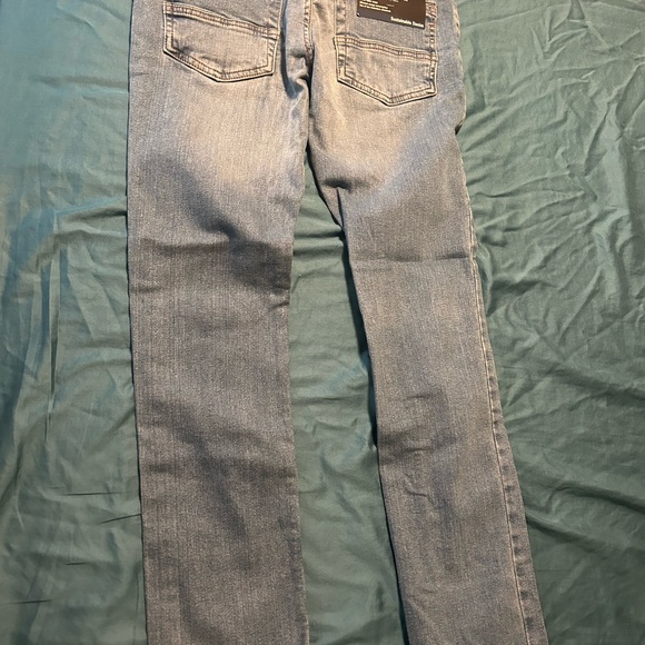 Kenneth Cole - Picture 4 of 8